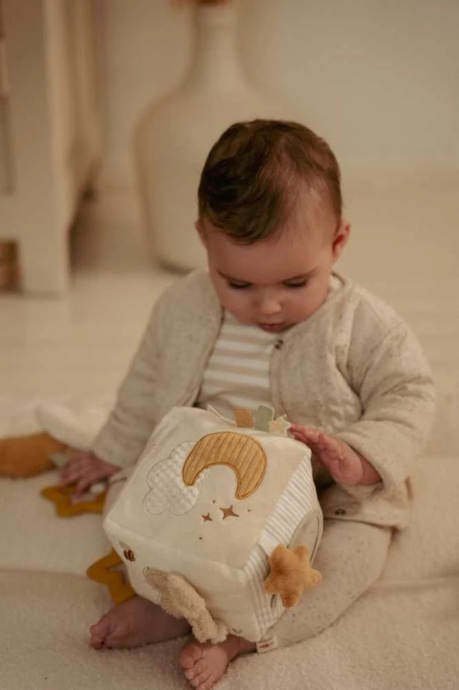 Little Dutch Minkštas lavinamasis kubas ‘Newborn Naturals’