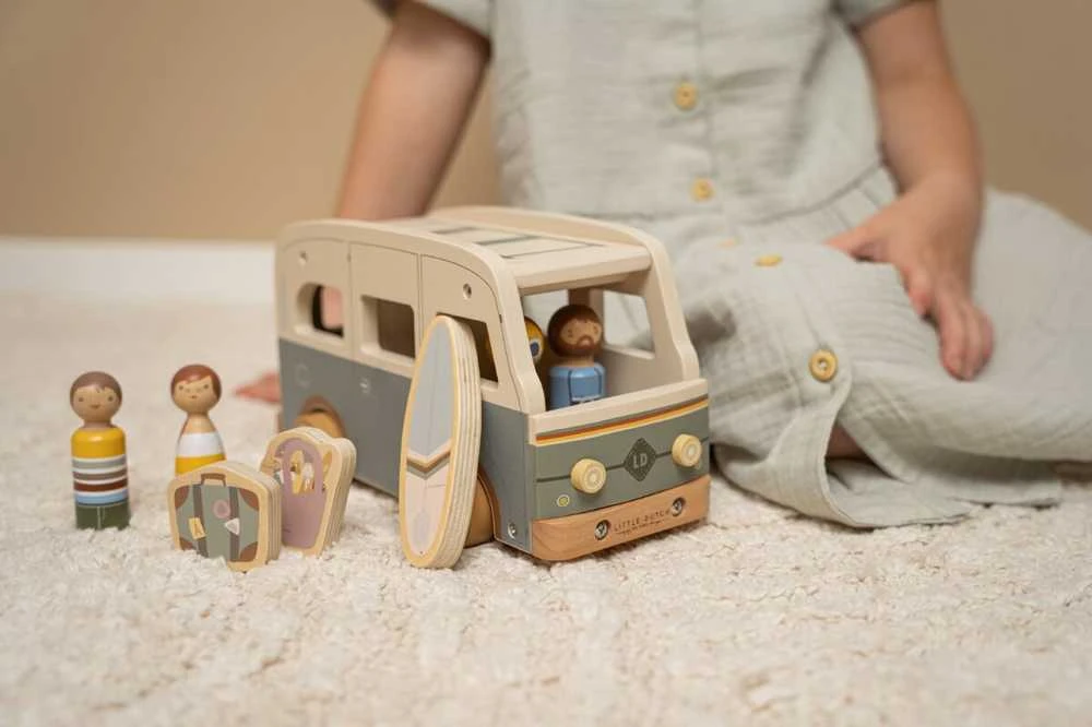 Little Dutch Caravan medinis vintage