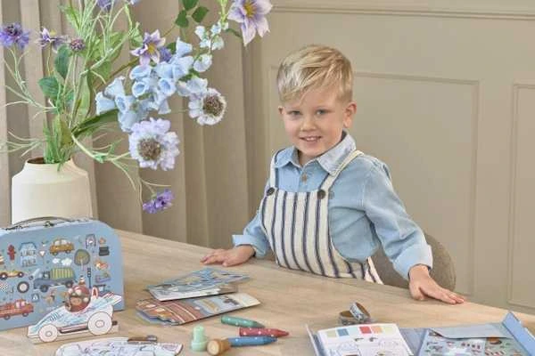 „Little Dutch“ kūrybiškumo lagaminas „Jim & Vehicles“