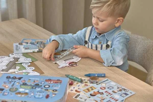 „Little Dutch“ kūrybiškumo lagaminas „Jim & Vehicles“