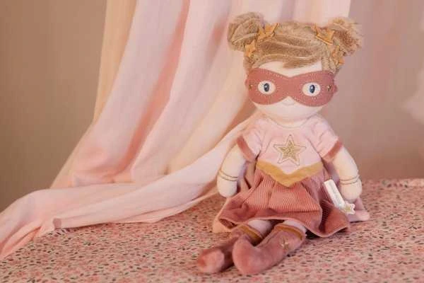 Little Dutch Pliušinė lėlė superherojė Rosa 35cm