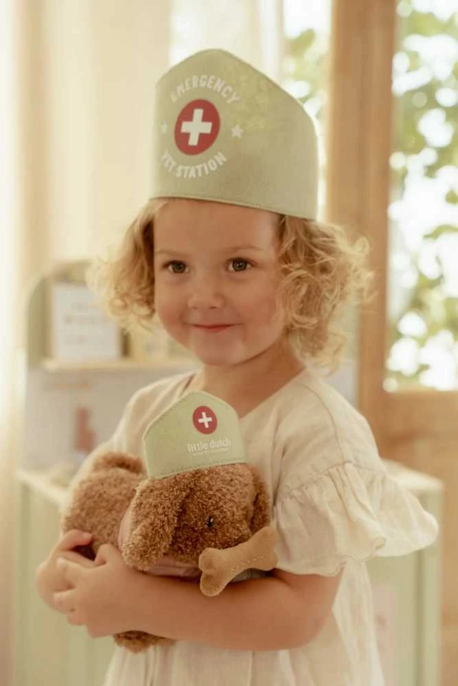 Little Dutch pliušinis šuniukas krepšyje – Džekis