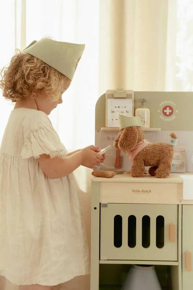 Little Dutch pliušinis šuniukas krepšyje – Džekis