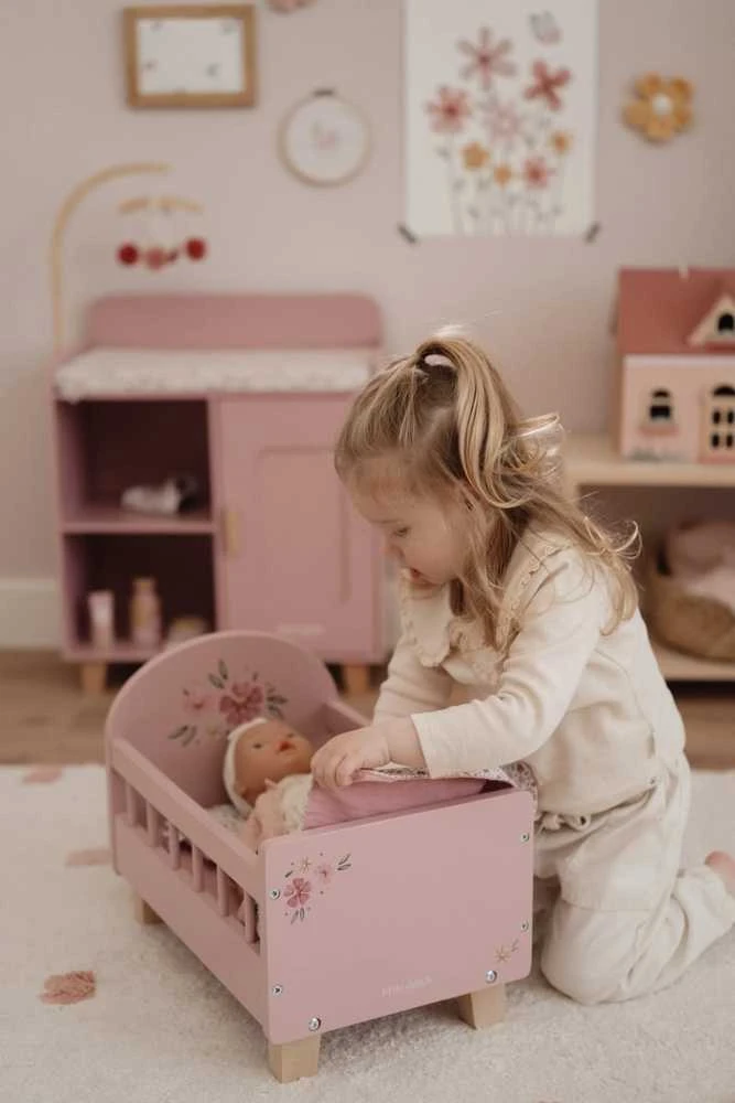 Medinė lėlių lovelė su patalyne Little Dutch