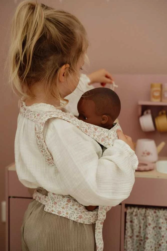 „Little Dutch“ lėlių nešioklė su minkštomis gėlėmis