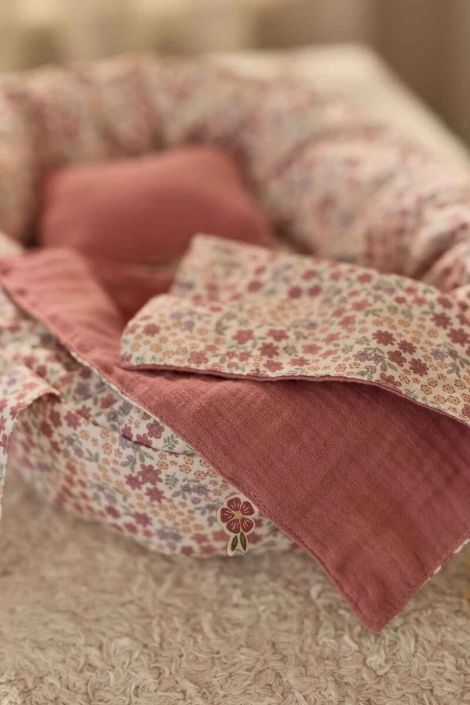 Little Dutch Doll Travel Cot