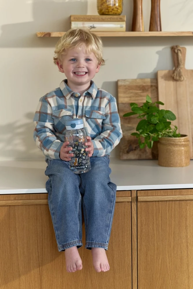 Rosti Mepal Little Dutch gertuvė su atlenkiamu dangteliu „Forest Friends“ 600 ml