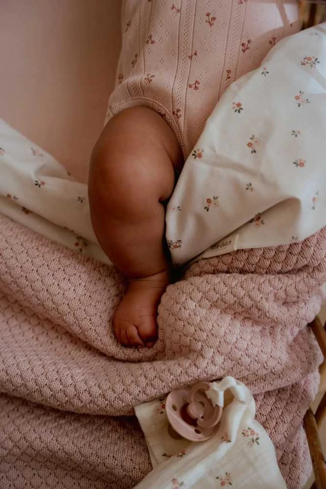 Little Dutch Fitted cot sheet ´Pure Blossom´ 70 x 140/150 cm