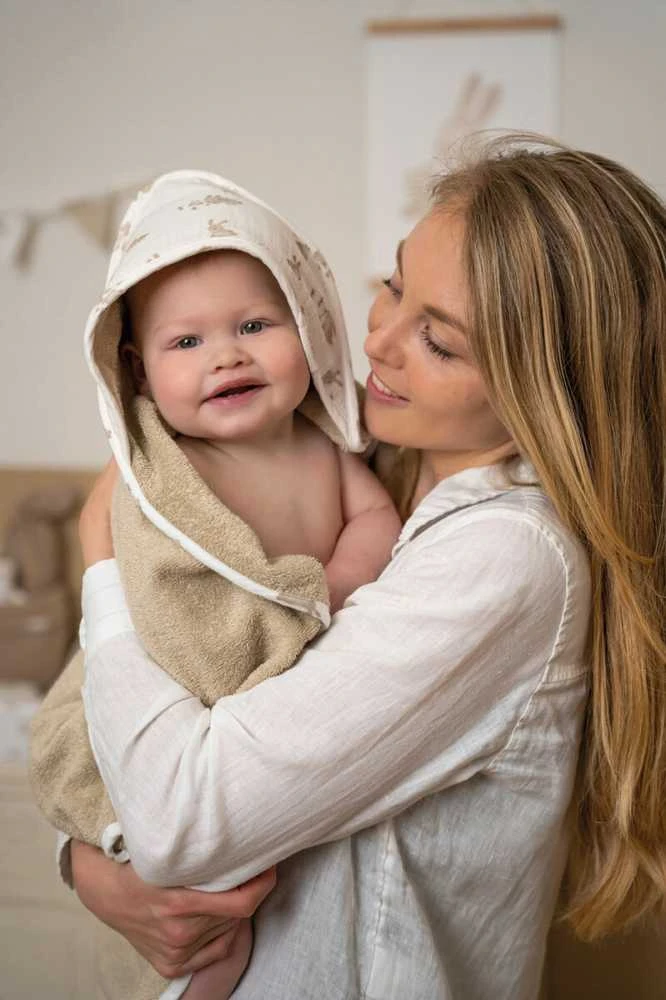 Little Dutch Muslino rankšluostis su gobtuvu ´Baby Bunny´
