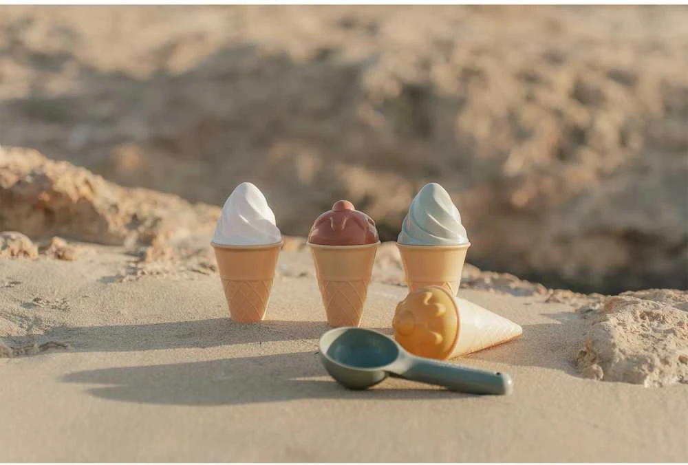 Little Dutch Paplūdimio žaislų ledų rinkinys