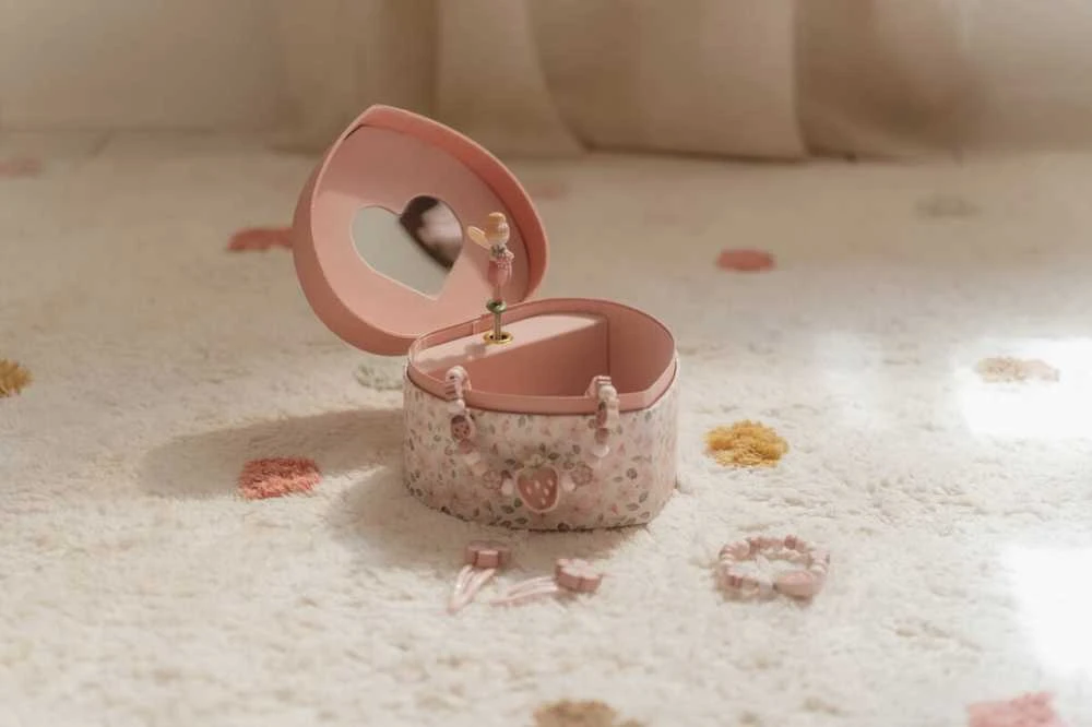 Muzikinė dėžutė Little Dutch Fėja Širdelė