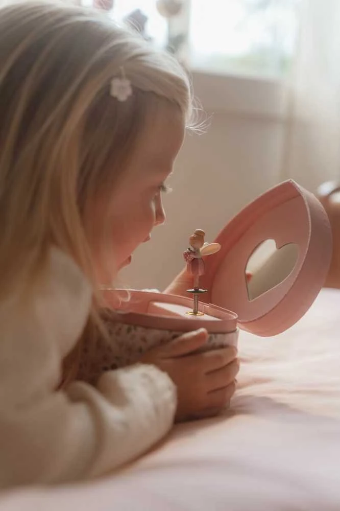 Muzikinė dėžutė Little Dutch Fėja Širdelė