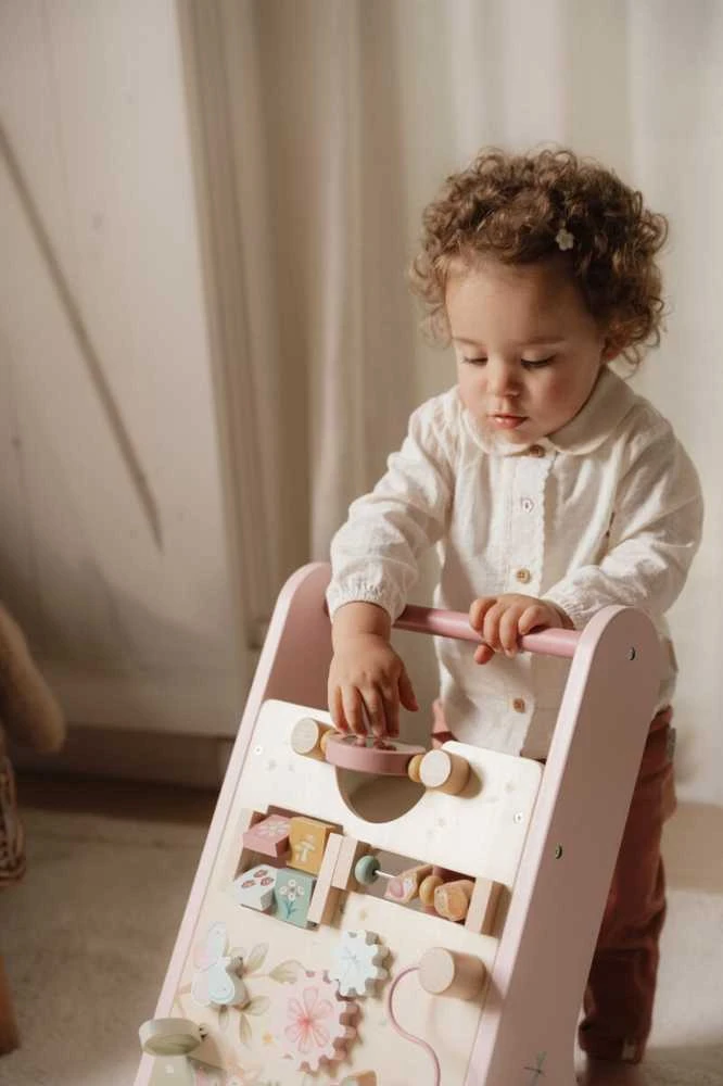 Little Dutch Medinis stumdukas 'Fairy Garden'