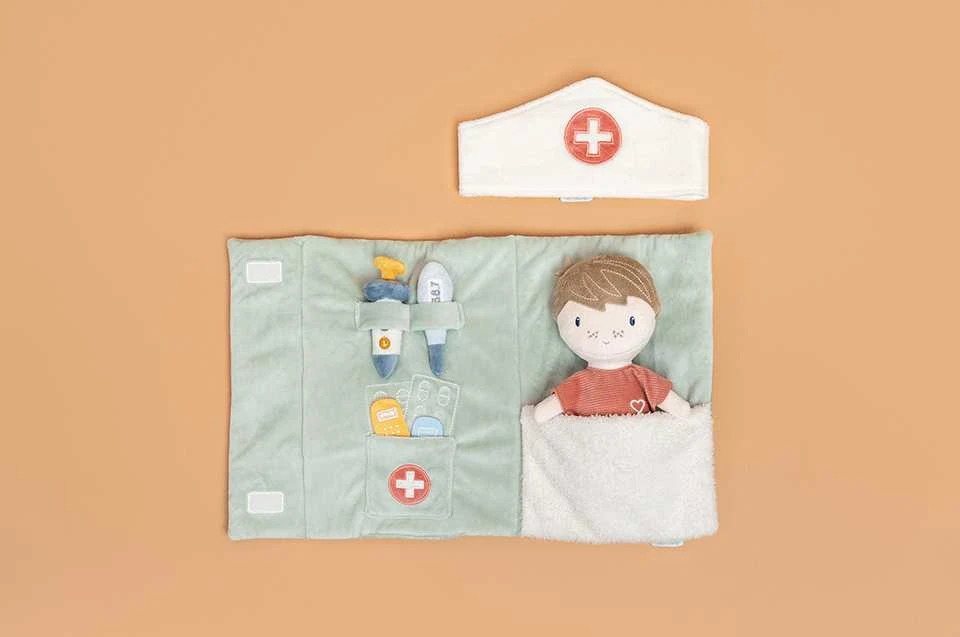 Little Dutch Žaidimų rinkinys su lėle ´Doctor´