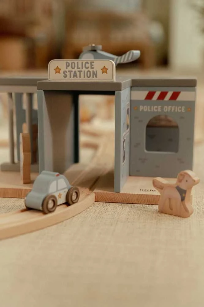 Little Dutch Policijos nuovada