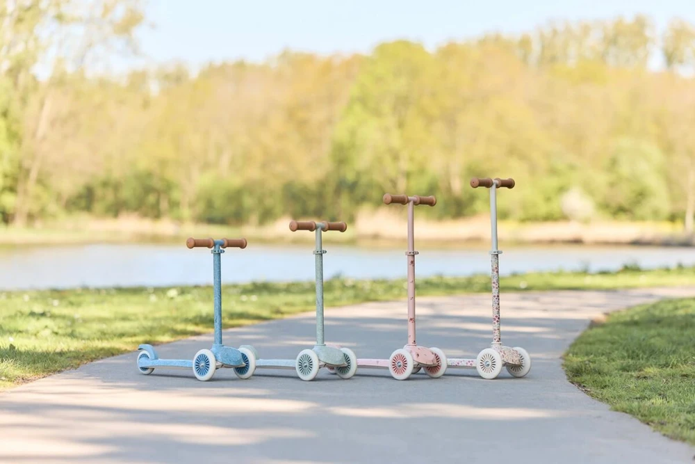 Mėlynas Little Dutch triratis paspirtukas „Safari Dreams Mėlyna“