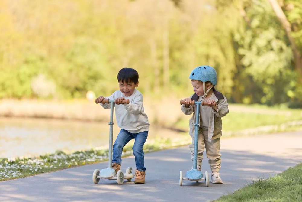 Mėlynas Little Dutch triratis paspirtukas „Safari Dreams Mėlyna“