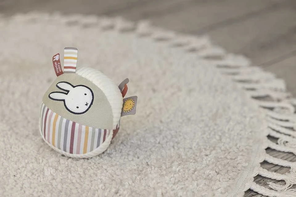 Little Dutch Miffy medžiaginis kamuoliukas su etiketėmis