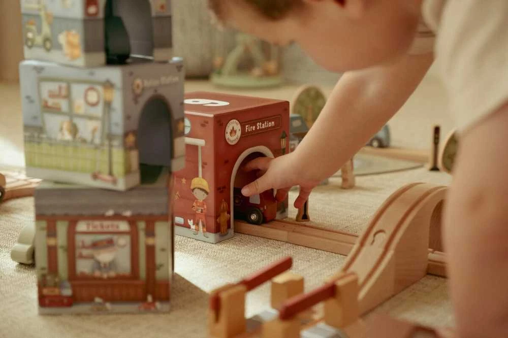 Kubai su medinėmis mašinėlėmis Little Dutch