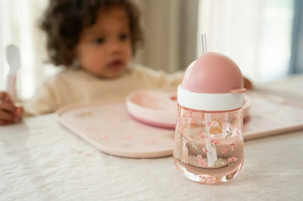 Little Dutch Mepal Puodelis su šiaudeliu ’Fairy Garden’