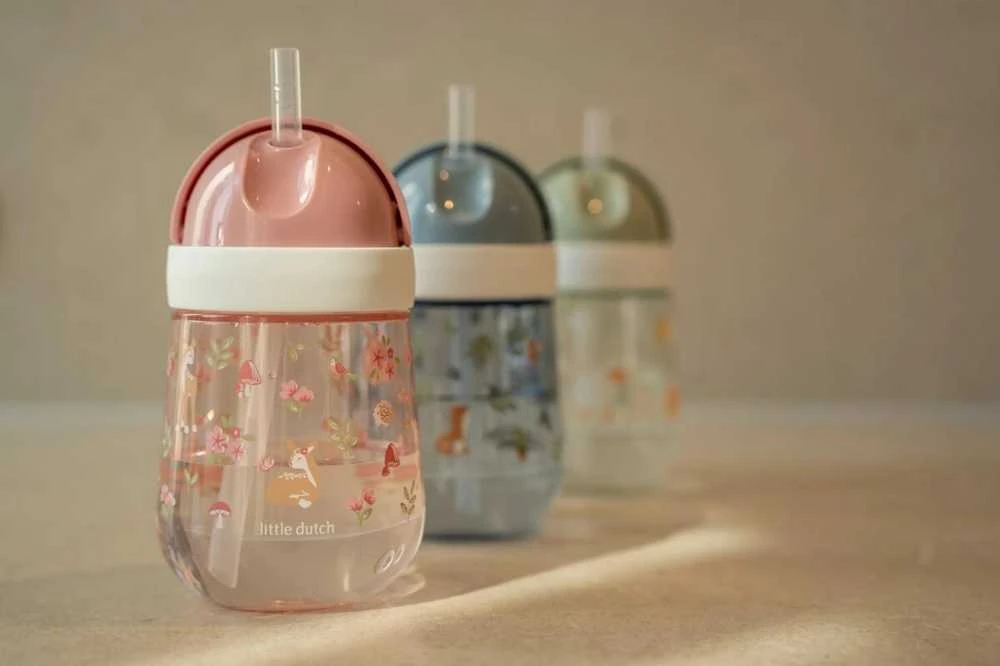 Little Dutch Mepal Puodelis su šiaudeliu ’Fairy Garden’