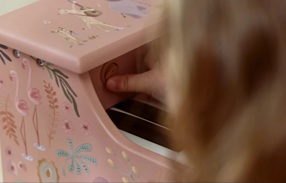 Little Dutch Wooden Piano ´Safari Friends Rožinė´ FSC