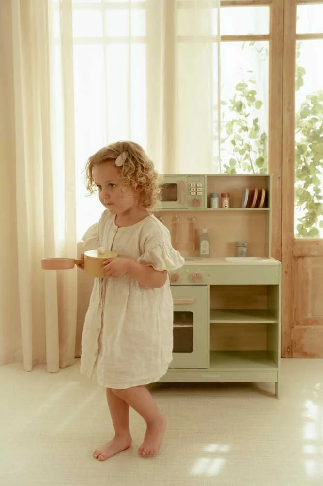Little Dutch Medinė žaidimų virtuvėlė ´Mint´
