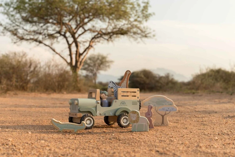 Little Dutch Safari Car with Animals ´Safari Friends´ FSC wood