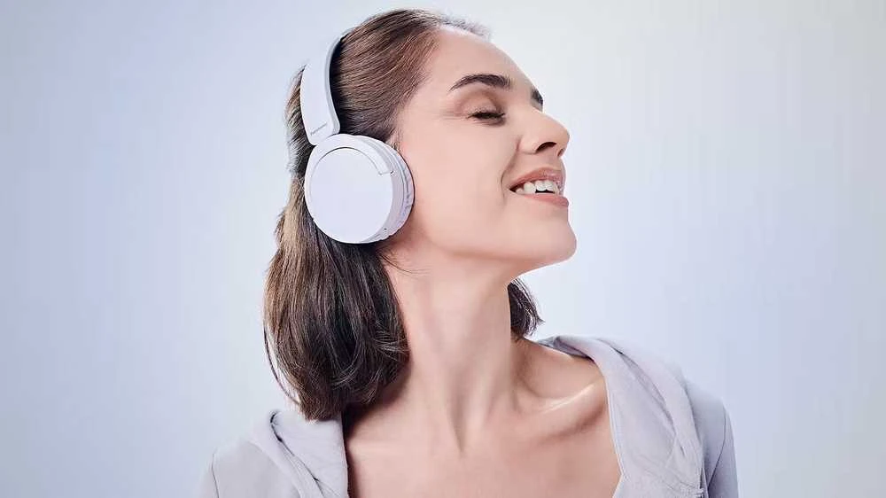 Panasonic Ausinės | RB-HF630BE-W | Bluetooth | Over-ear | Baltas | Noise canceling | Belaidės
