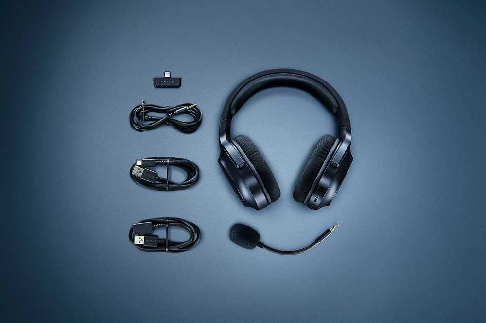 Belaidės žaidimų ausinės Razer Barracuda X (2022) | juodos spalvos