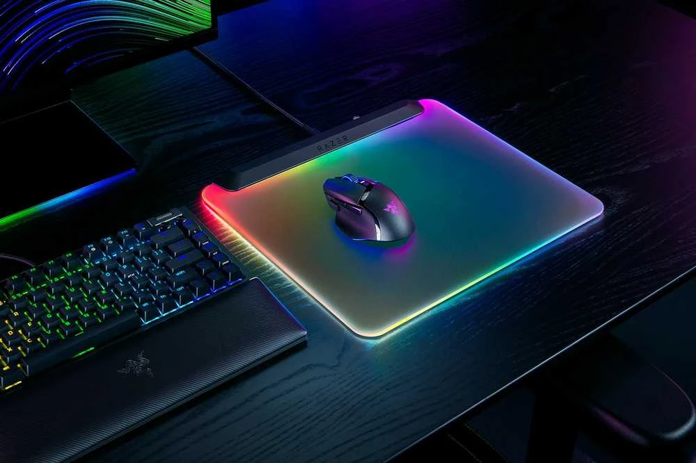 Pelė Razer Firefly V2 Pro - Juodas