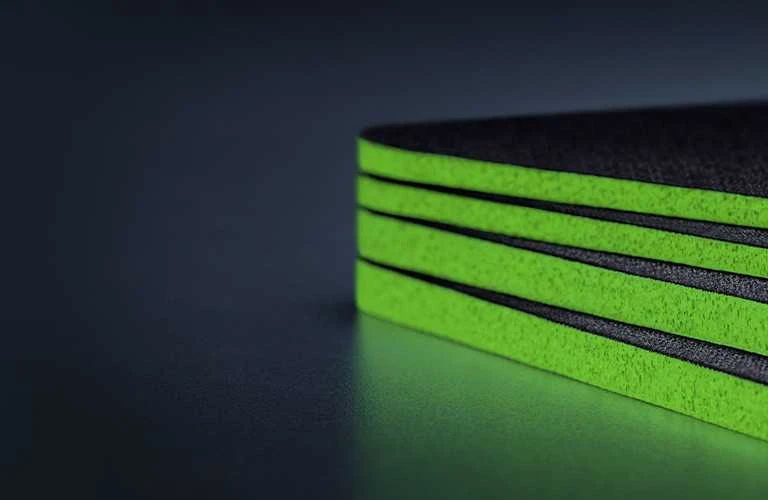 Pelės kilimėlis žaidimams Razer Gigantus V2 Soft Medium, 360 x 3 x 275 mm, Juodas