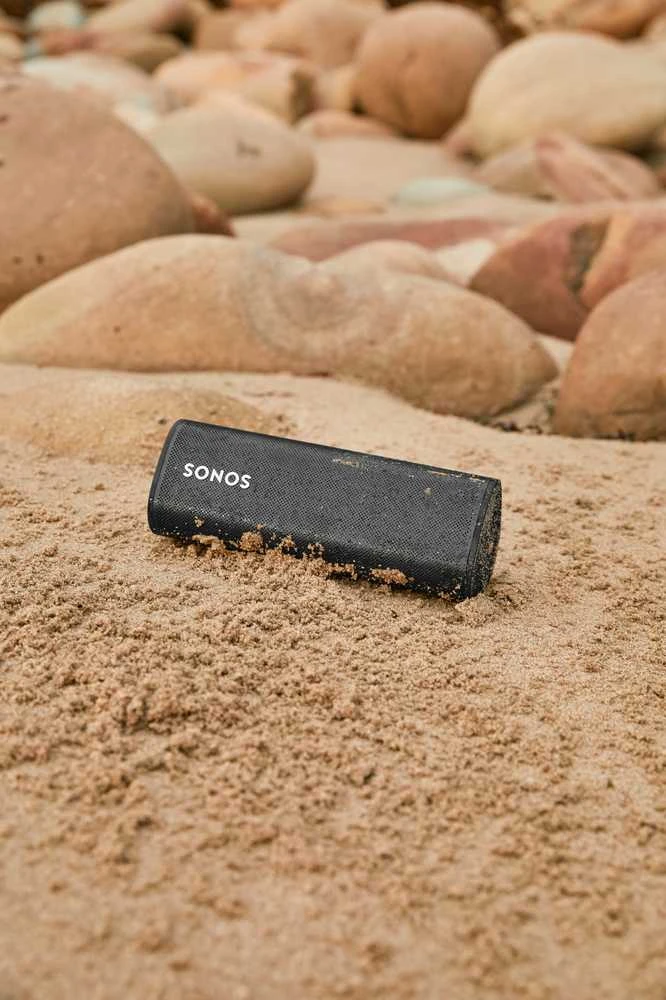 Nešiojama kolonėlė Sonos Roam, Multiroom, Bluetooth, WiFi, Atspari vandeniui, Juodos spalvos