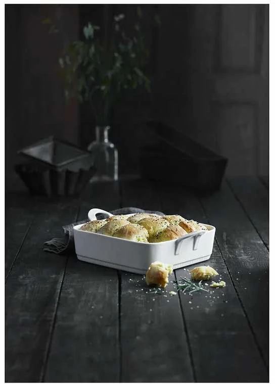 Pillivuyt Indas Toulouse 2,4 litro, 25 x 23 x 6 cm, baltas