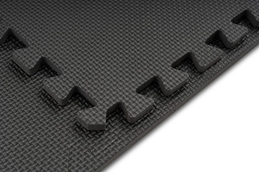 Hop Sport Sportinis dėlionės kilimėlis treniruotėms ir grindų apsaugai, 120x120 cm, 4 dalių, juodas