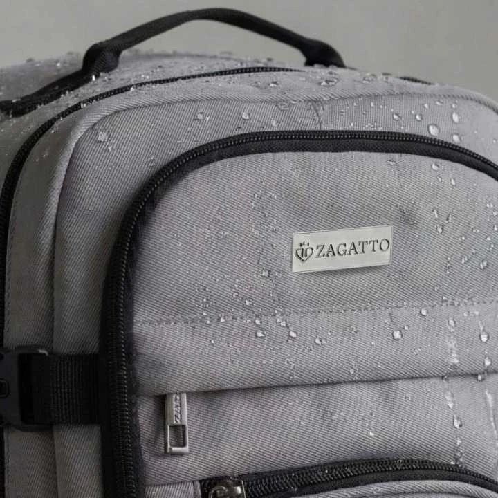 Zagatto Lėktuvo kuprinė 40x25x20 cm su laptopo skyriumi ir 6 kišenėmis, tinkama Ryanair ir Wizz Air, šviesiai pilka