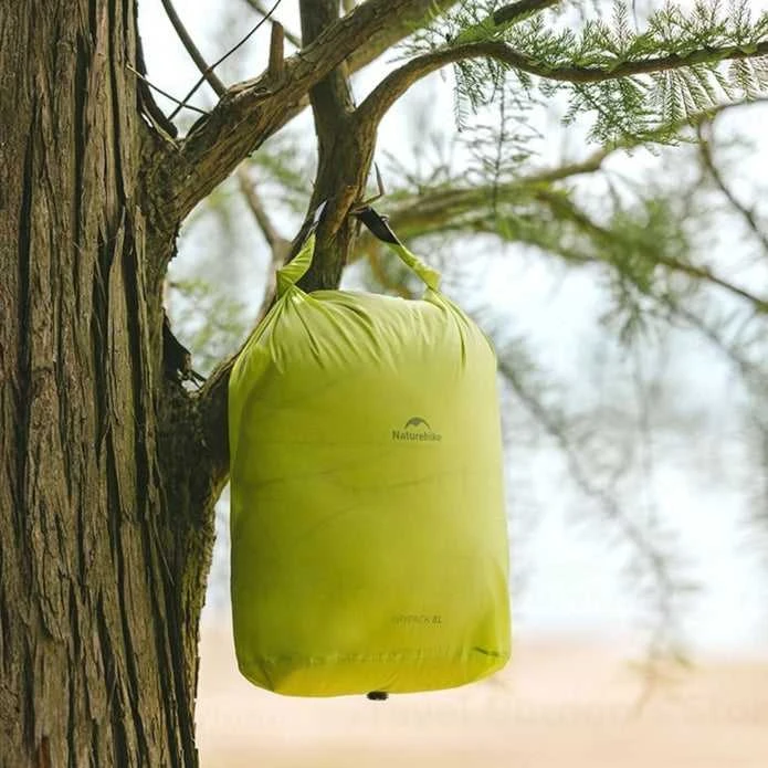 Sausas maišas Naturehike 8L ritininis kompaktiškas saugojimas žalia