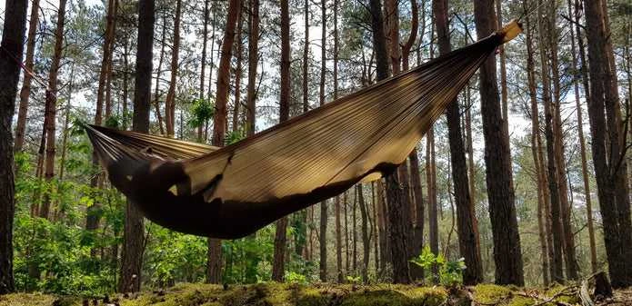 Ultralengvas hamakas Bushmen 20D ripstop nailono pilno dydžio 3m tamsiai žalias 210 g