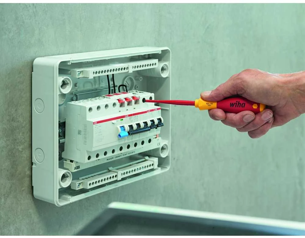 Atsuktuvas WIHA SoftFinish® electric slimFix PlusMinus / Pozidriv SL / PZ1 x 80 mm