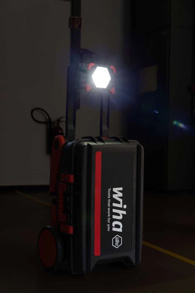 Lempa įkraunama Wiha, 30 W, 3000 lm