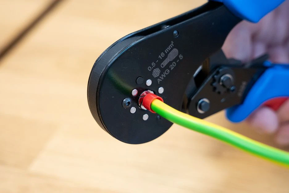 Replės kabelių jungčių užspaudimui Weicon 0,5 - 16 mm²