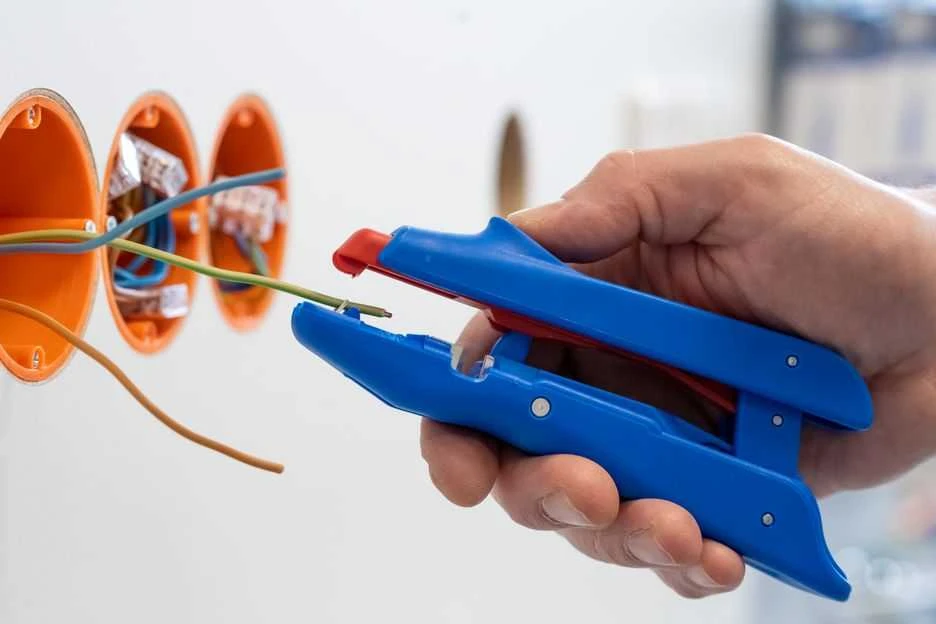 Weicon Mini Duo-crimp laidų izoliacijos nuėmimo įrankis, No.150