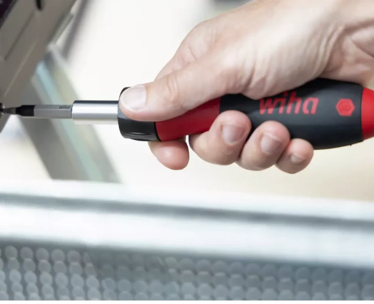 WIHA Terkšlinis atsuktuvas su antgalių laikikliu „SoftFinish®“, perjungiamas, 1/4 colio antgaliams