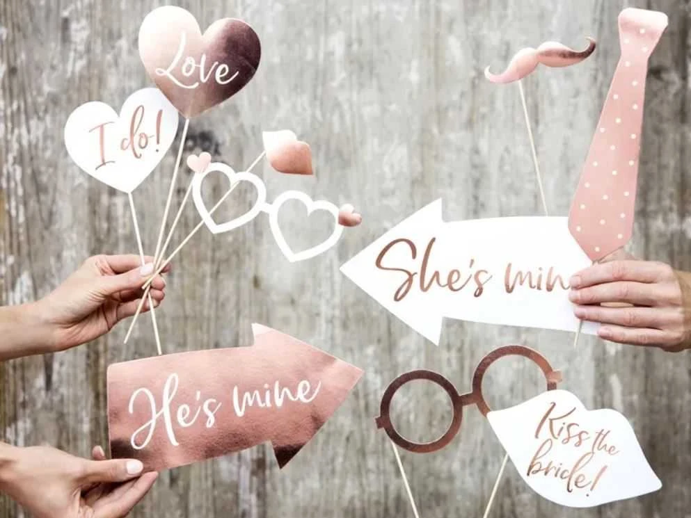 Foto rekvizitai vestuvėms balta rožinė širdis 12 elementų