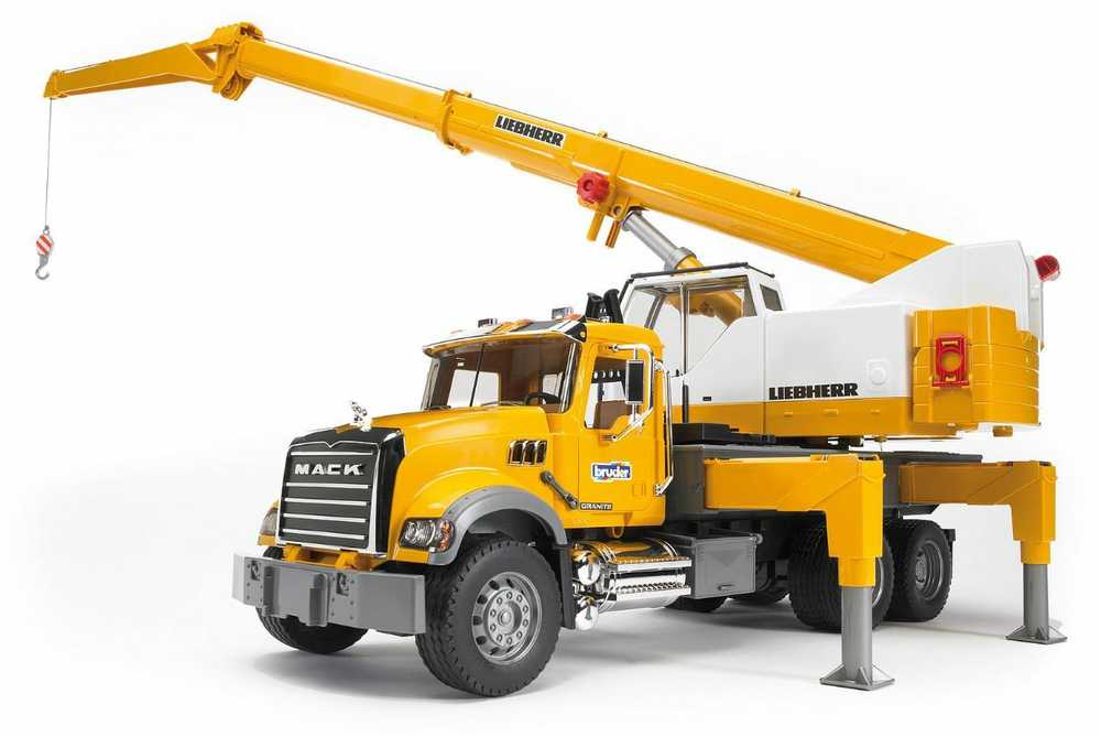 BRUDER didelis kranas su strėle MACK Granite Liebherr 02818