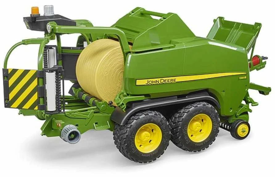 Traktoriaus su priedais Bruder John Deere