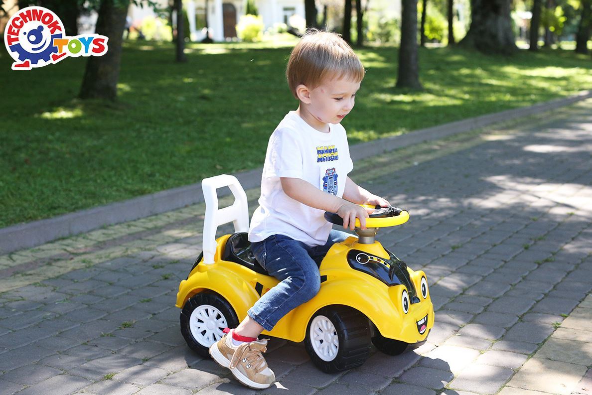 Technok Paspiriamas užsėdamas vaikiškas automobilis - stumdukas (6689) aprašymas - Prekės nuotrauka