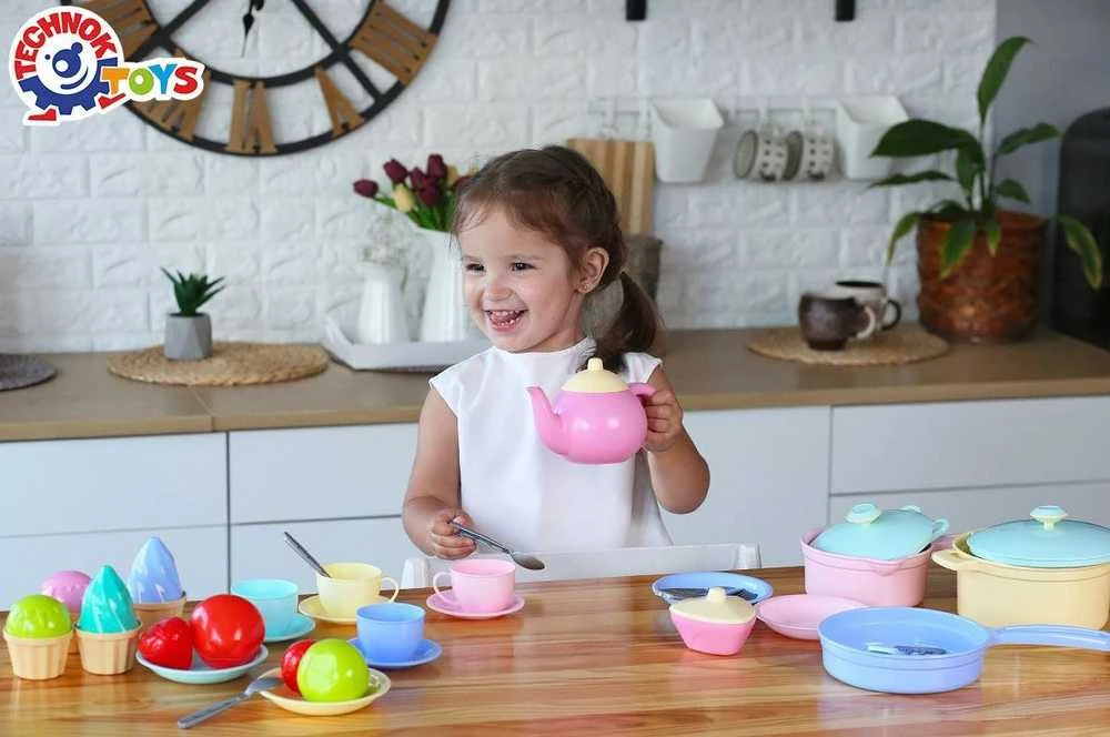 Žaislinių indų rinkinys "TechnoK"