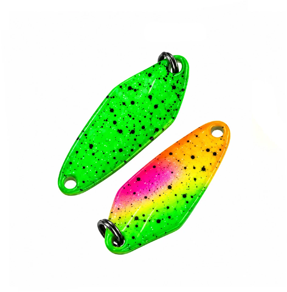 Blizgė Akara Trout Time Runi 3cm 1,4g
