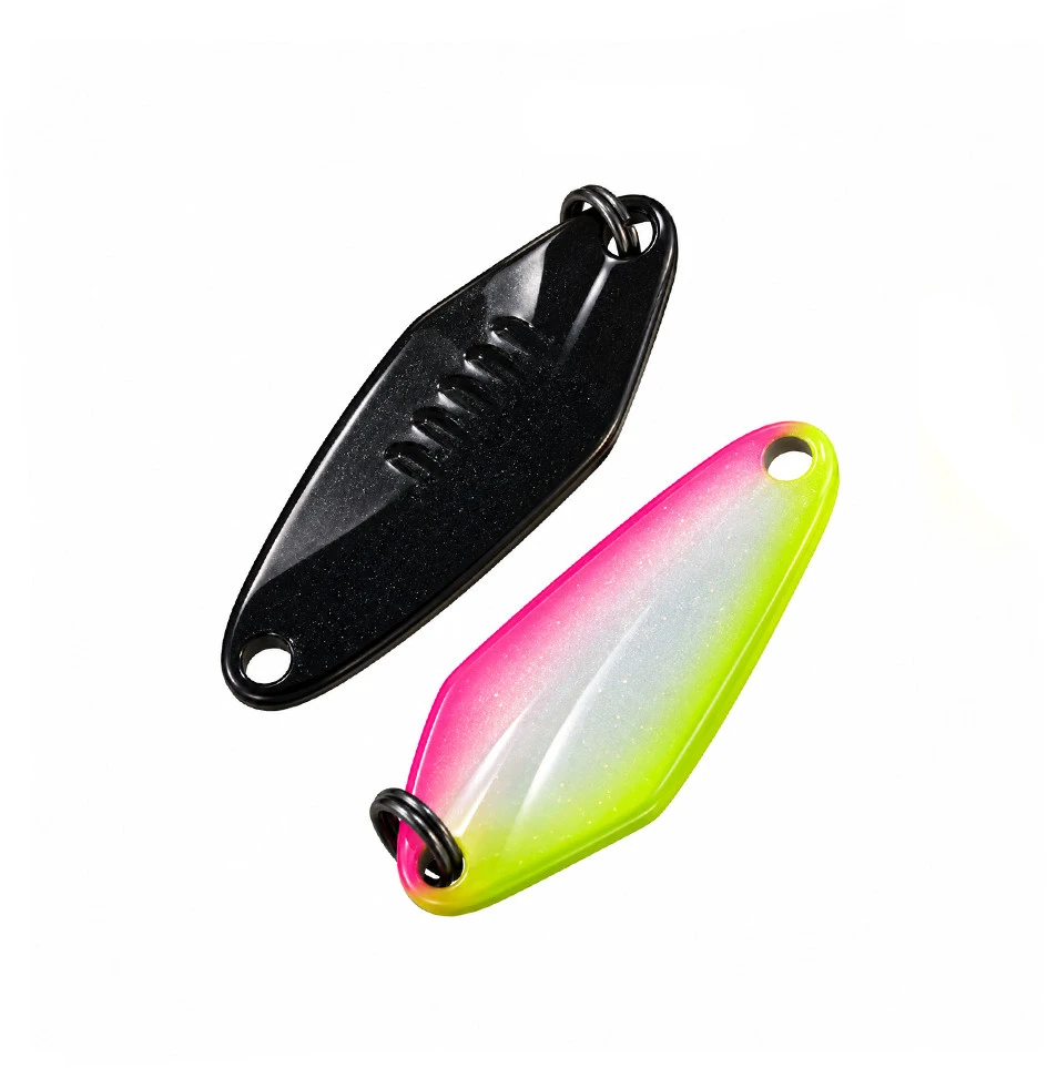 Blizgė Akara Trout Time Runi 3cm 1,4g